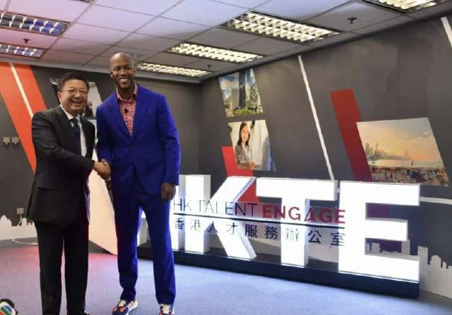 米亚尔比对林肯红魔