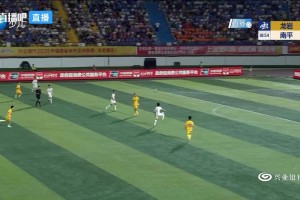 孔泽群门前捅射建功！龙岩队1-0领先南平队了！