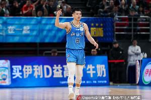 全网热议！方硕的去向引发球迷狂欢