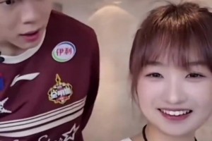 杨瀚森参加采访盛赞自己的女友，没有她我都吃不上热饭...