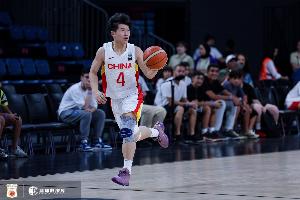 何文炜全场砍下12分7罚全中！数据全面开花，伤愈归来表现惊艳