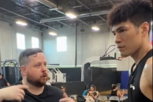 马尔卡宁私人教练辅导！经纪人分享陈国豪美国特训视频