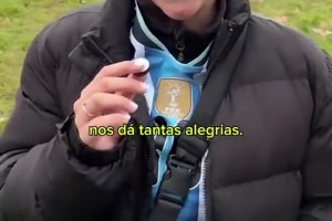 再战世界杯？阿根廷球迷：希望梅西继续踢下去，直到踢不动为止