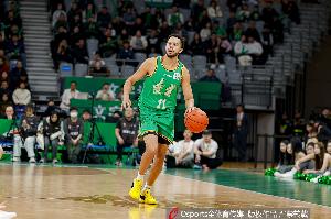 前辽宁外援泰勒·哈维成功归化澳大利亚国籍