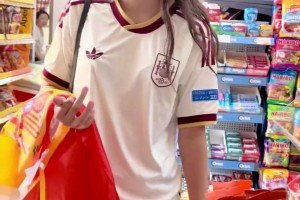 绝美容颜！又仙又美又热情的西班牙美女球迷