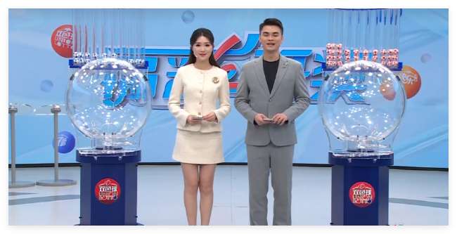 桑托斯对阵沙佩科恩斯
